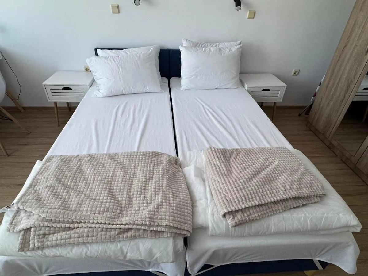 Apartment Bela Burgas