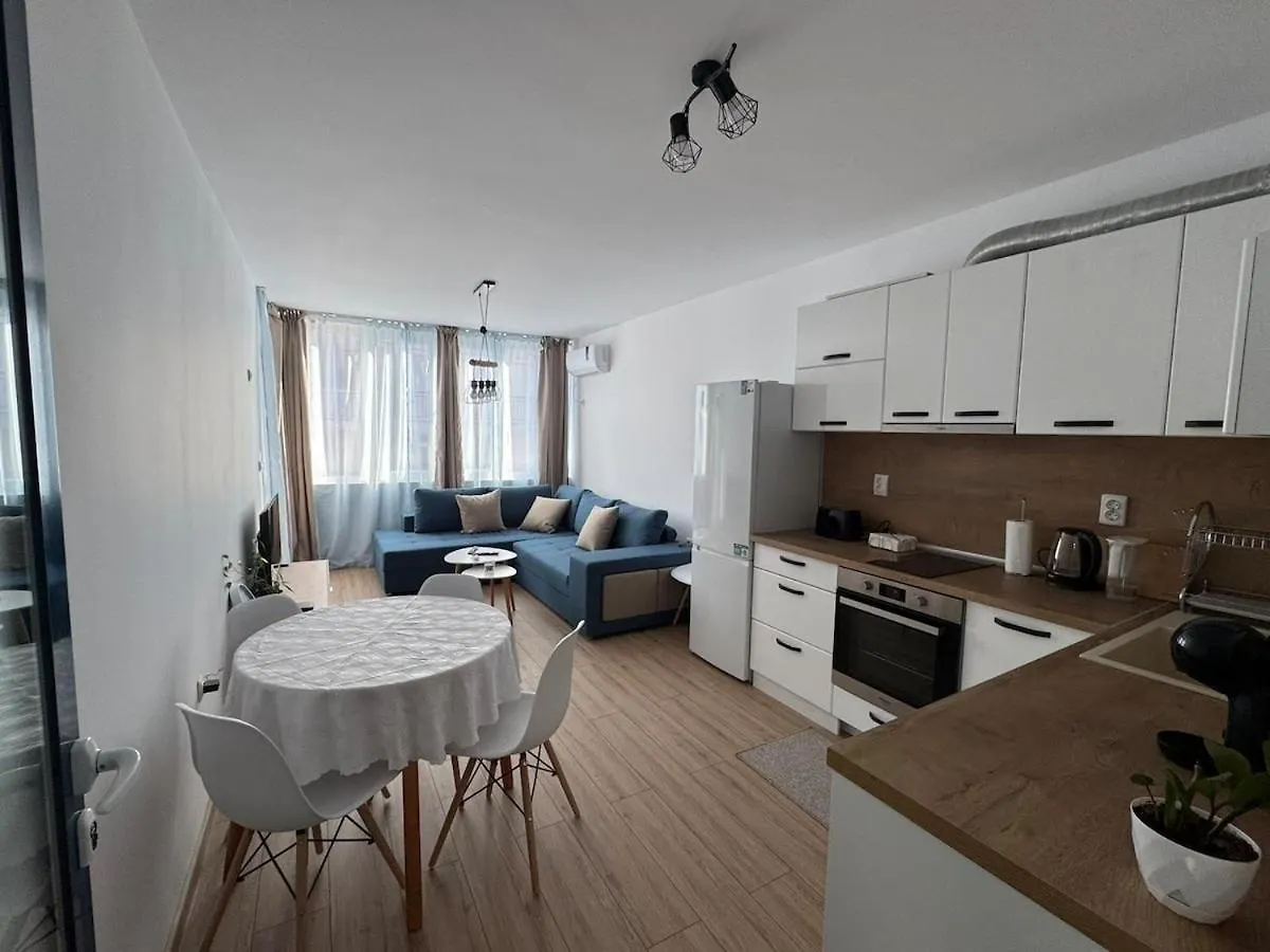 Apartment Bela Burgas City